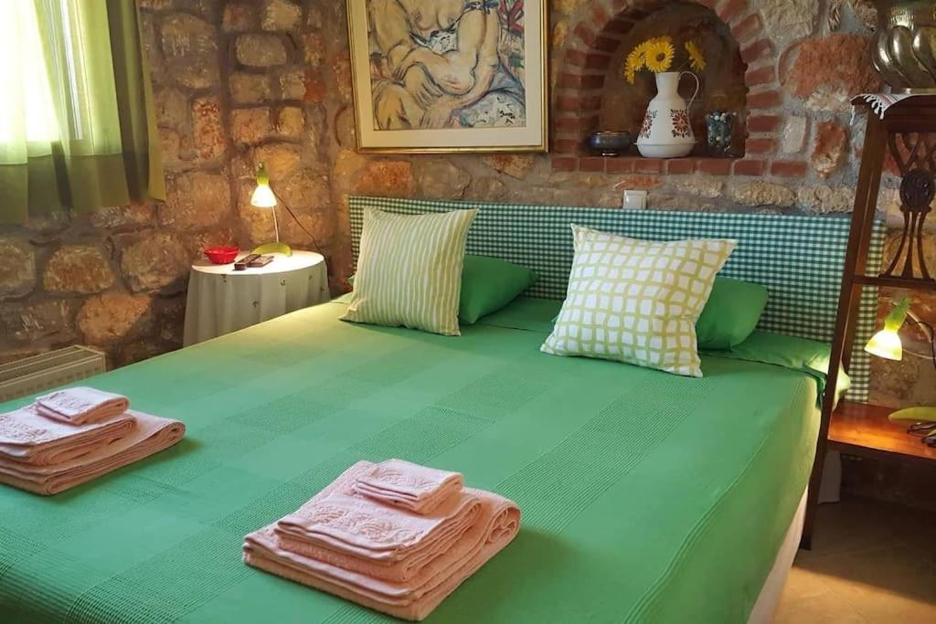 - Ta Petrina - Traditional Stone-Built Villa Agios Nikolaos  Eksteriør billede