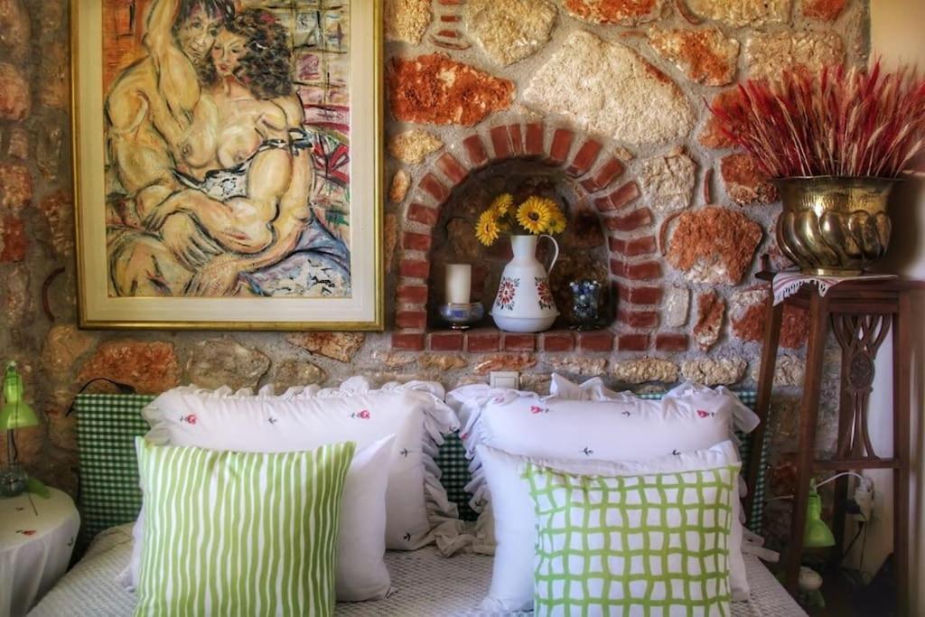 - Ta Petrina - Traditional Stone-Built Villa Agios Nikolaos  Eksteriør billede